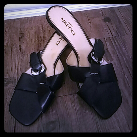 Shoes - Picture 1 of 2